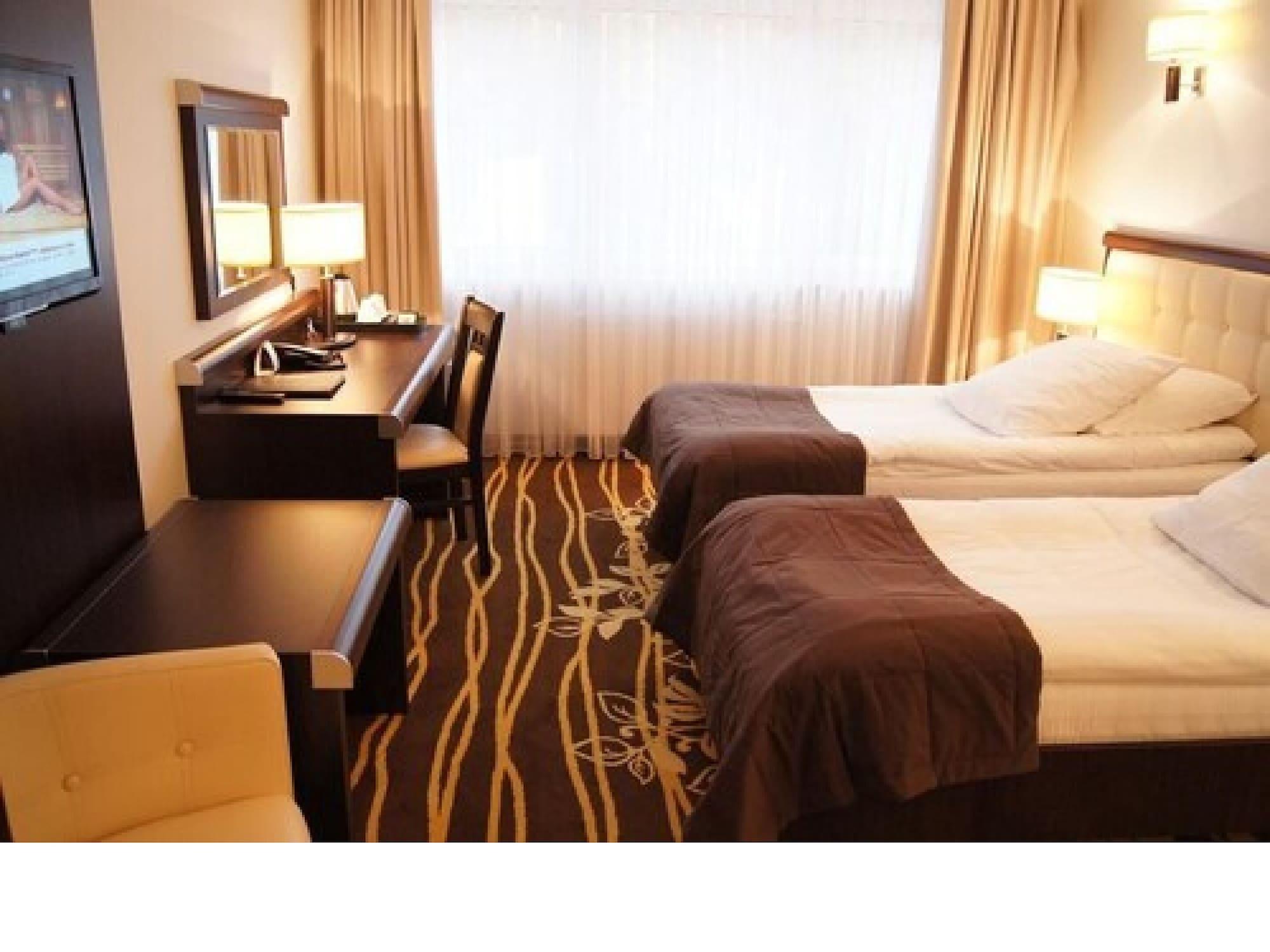 Hotel Business Faltom Gdynia รูเมีย ภายนอก รูปภาพ