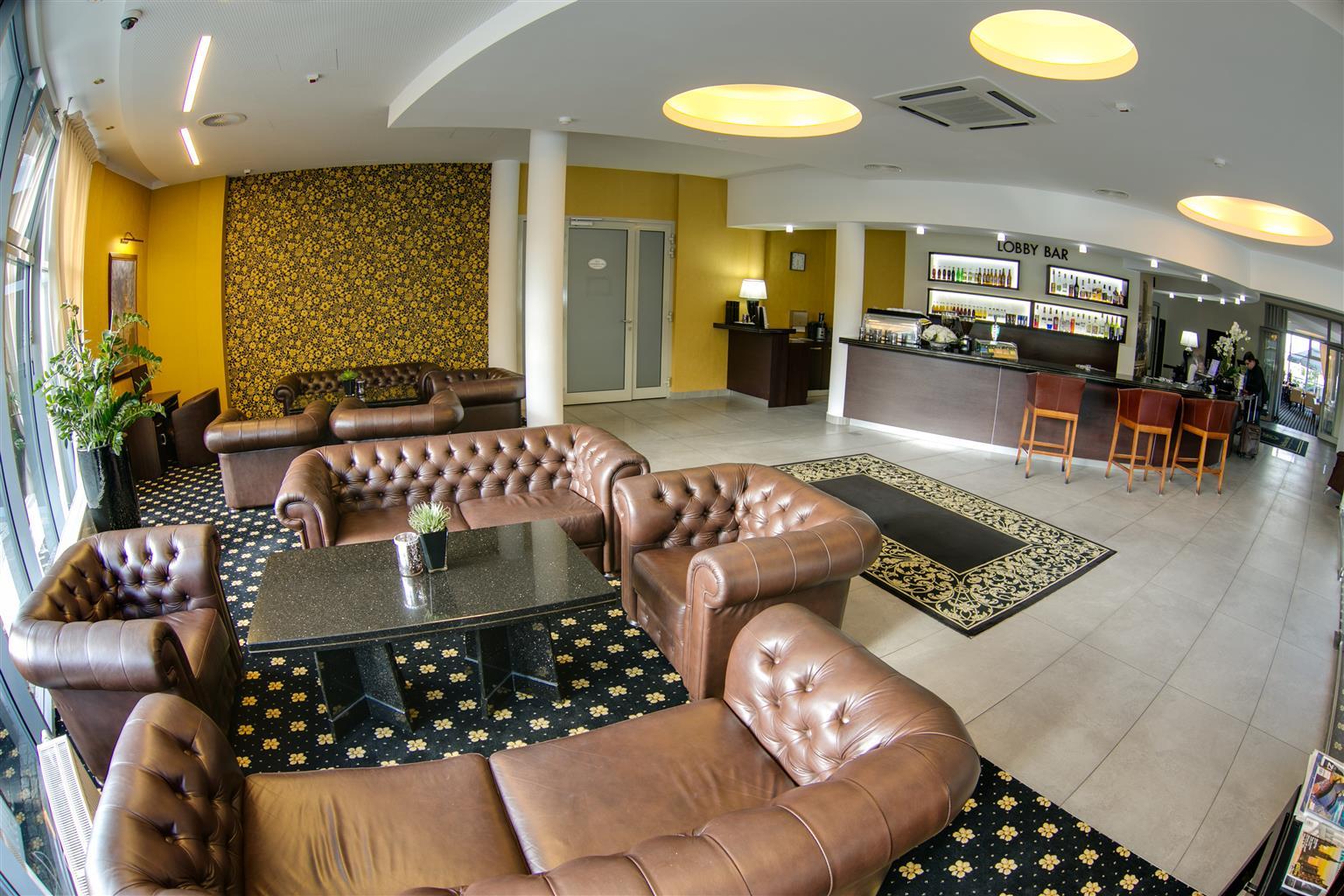 Hotel Business Faltom Gdynia รูเมีย ภายนอก รูปภาพ