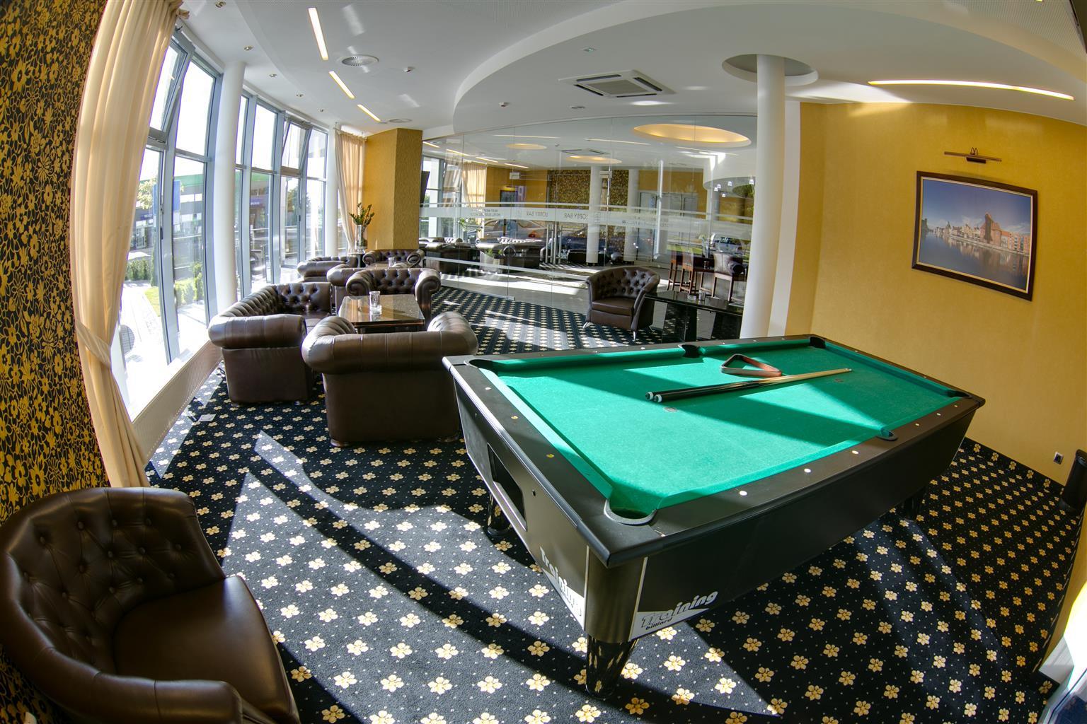 Hotel Business Faltom Gdynia รูเมีย ภายนอก รูปภาพ