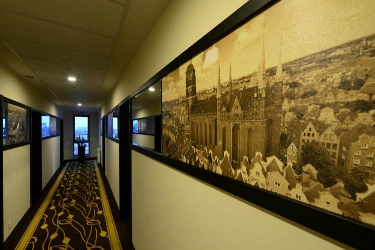 Hotel Business Faltom Gdynia รูเมีย ภายนอก รูปภาพ